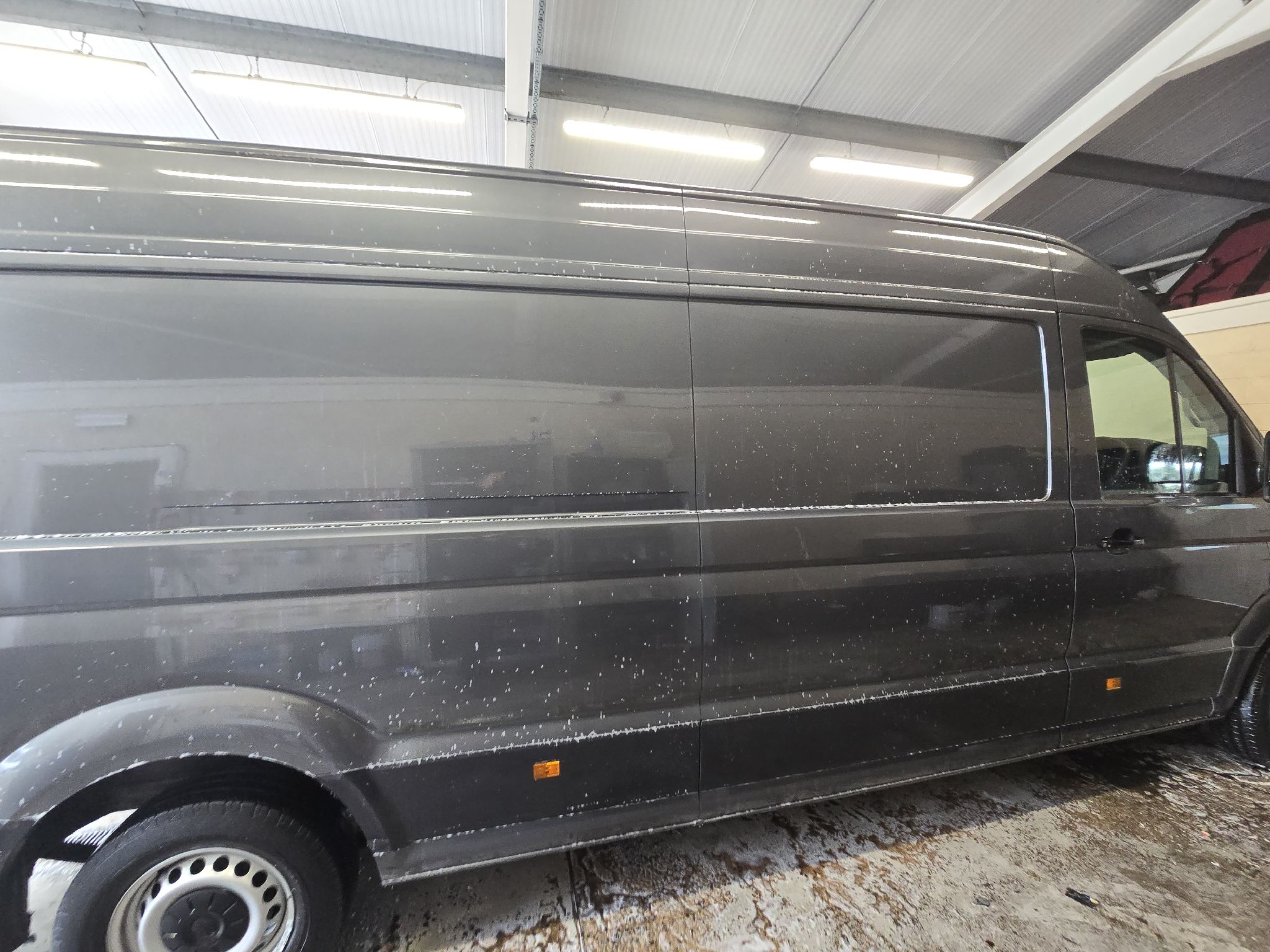 
BG22CVV- Volkswagen – Crafter CR35 TDI full									